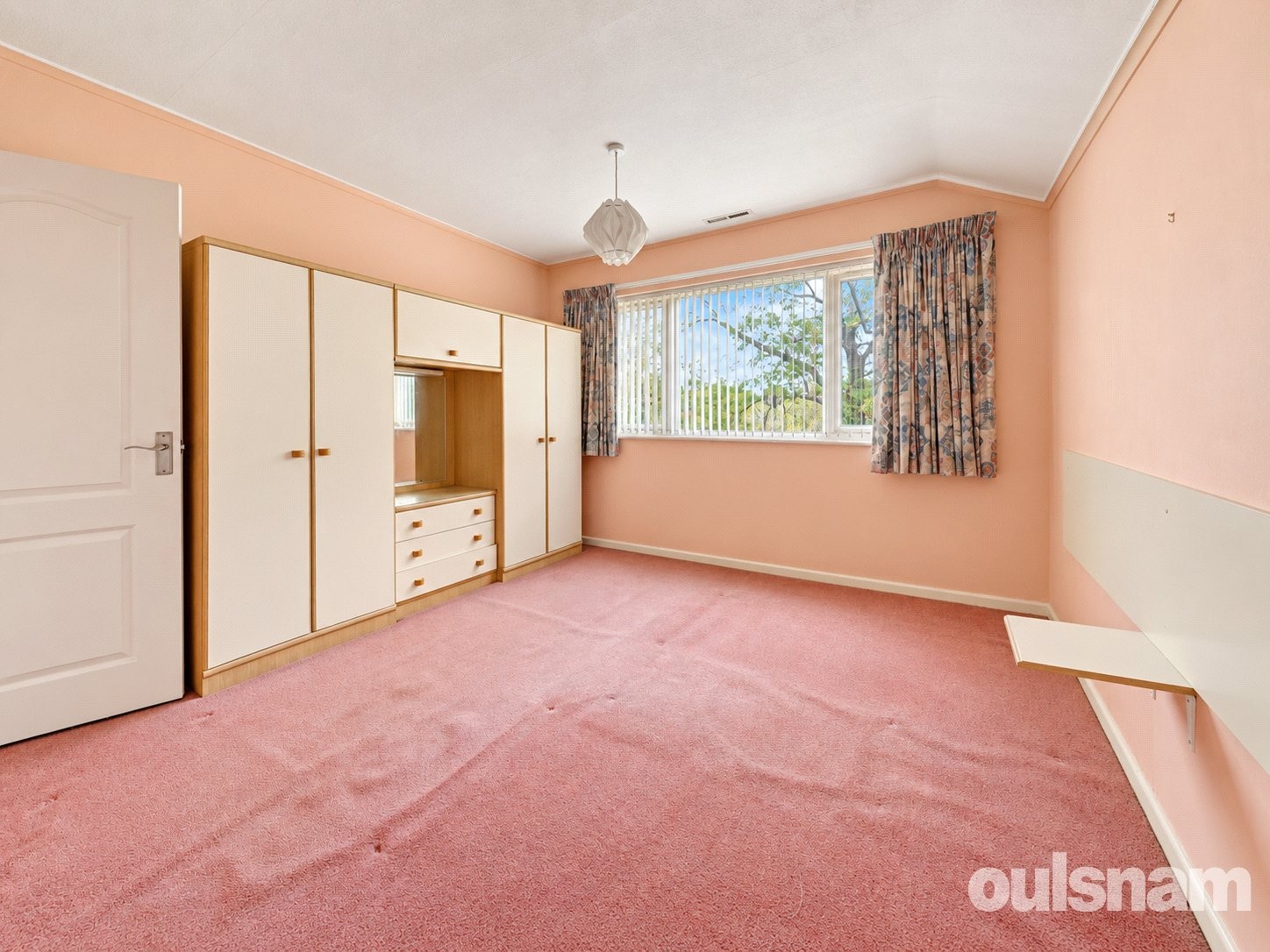 Bainbrigge Avenue, Droitwich, Worcestershire image 12