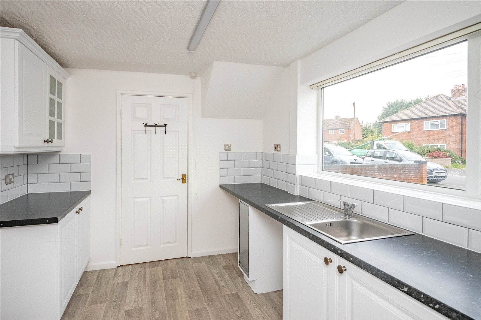 Mercia Close, Bromsgrove, Worcestershire image 8