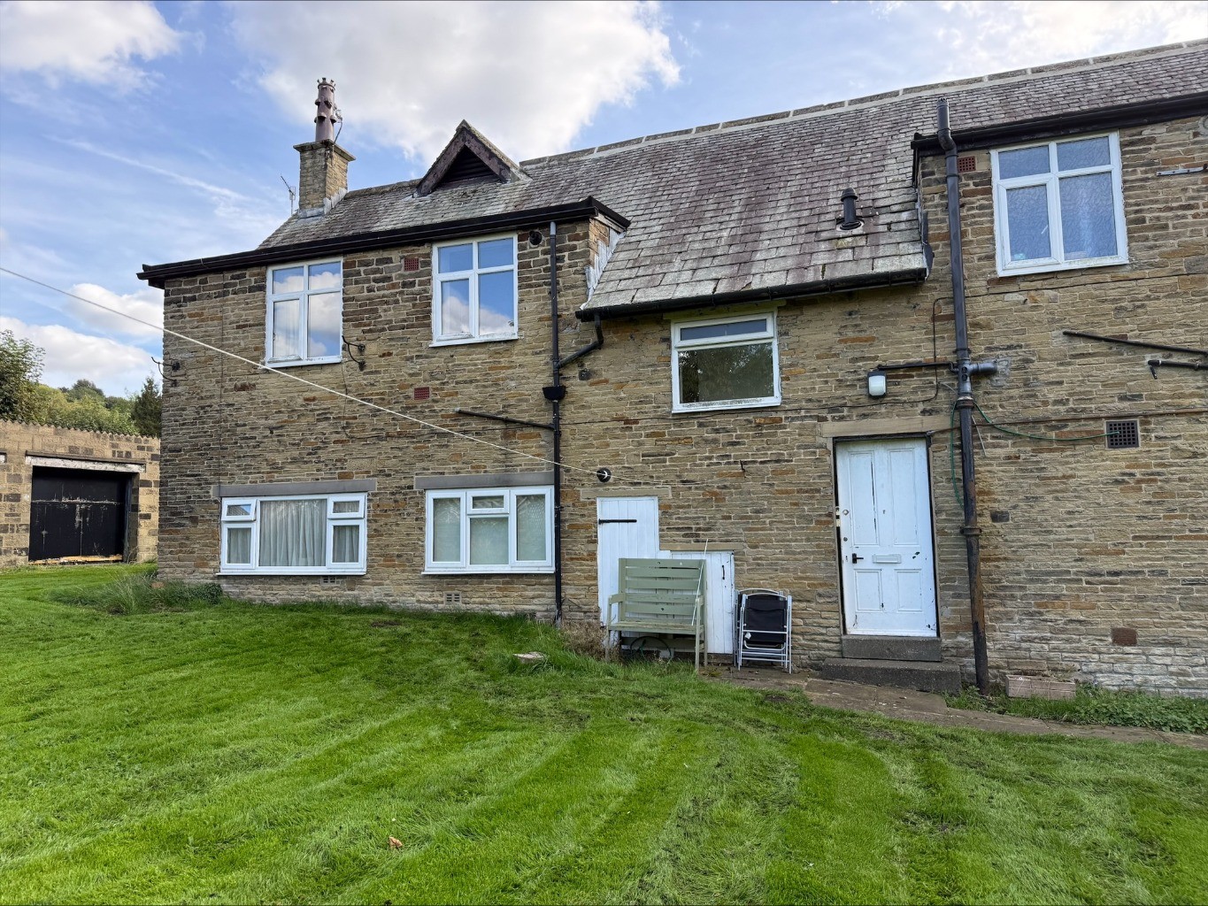 Heathfield, Bingley, BD16 image 1