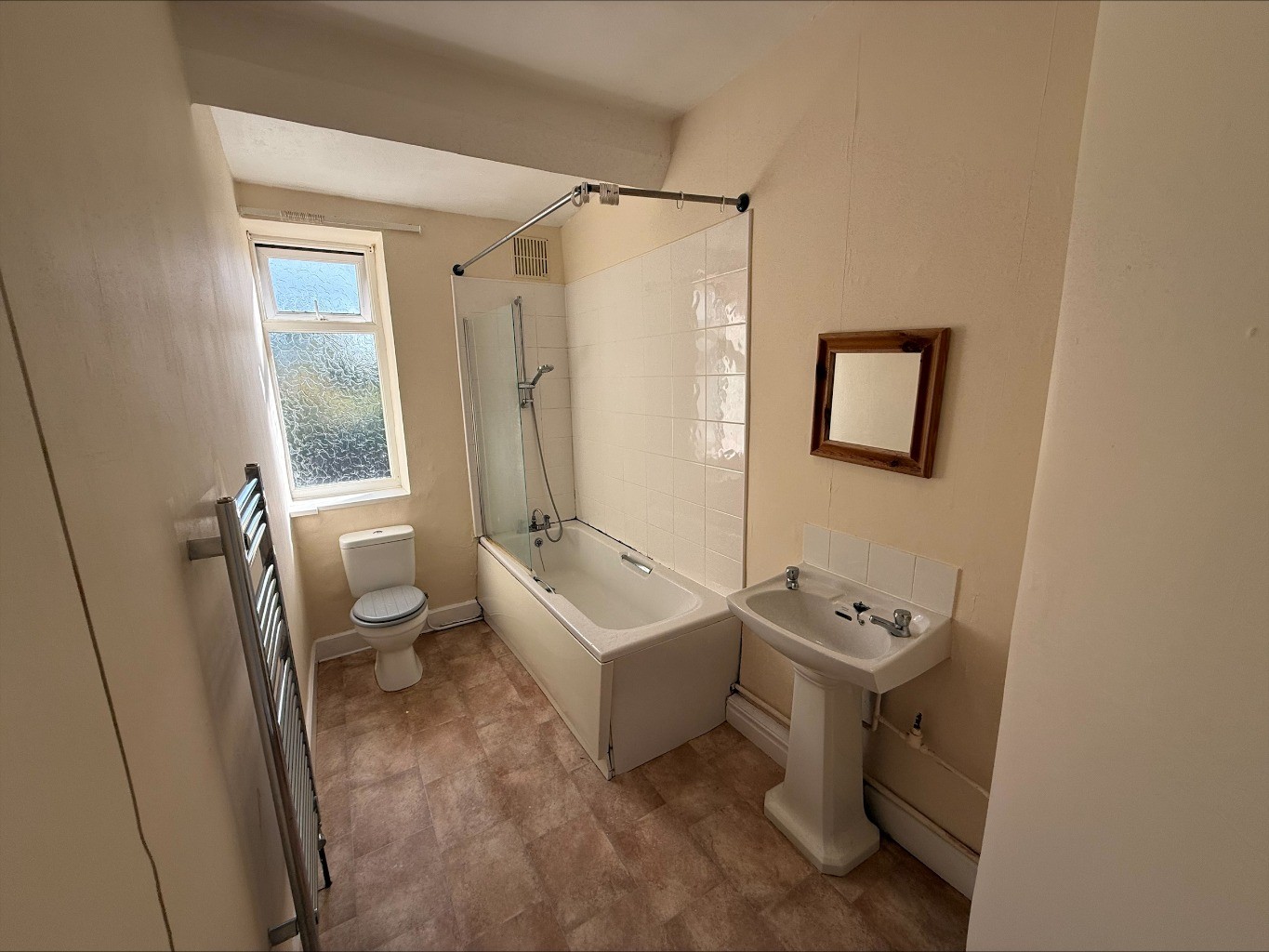 Heathfield, Bingley, BD16 image 5