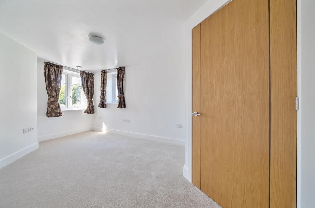 Limpsfield Road, Croydon image 12
