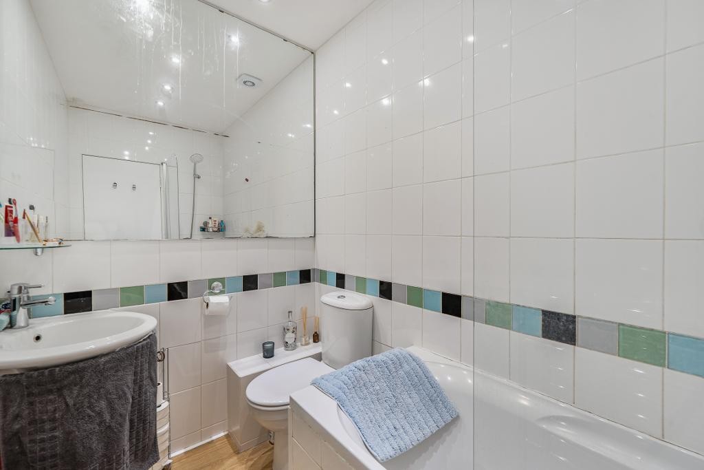 9a Limpsfield Road, Sanderstead image 9