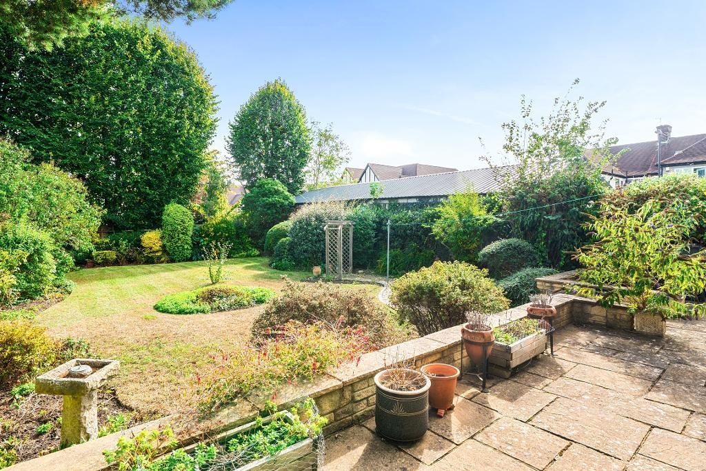 Cranleigh Gardens, South Croydon image 17
