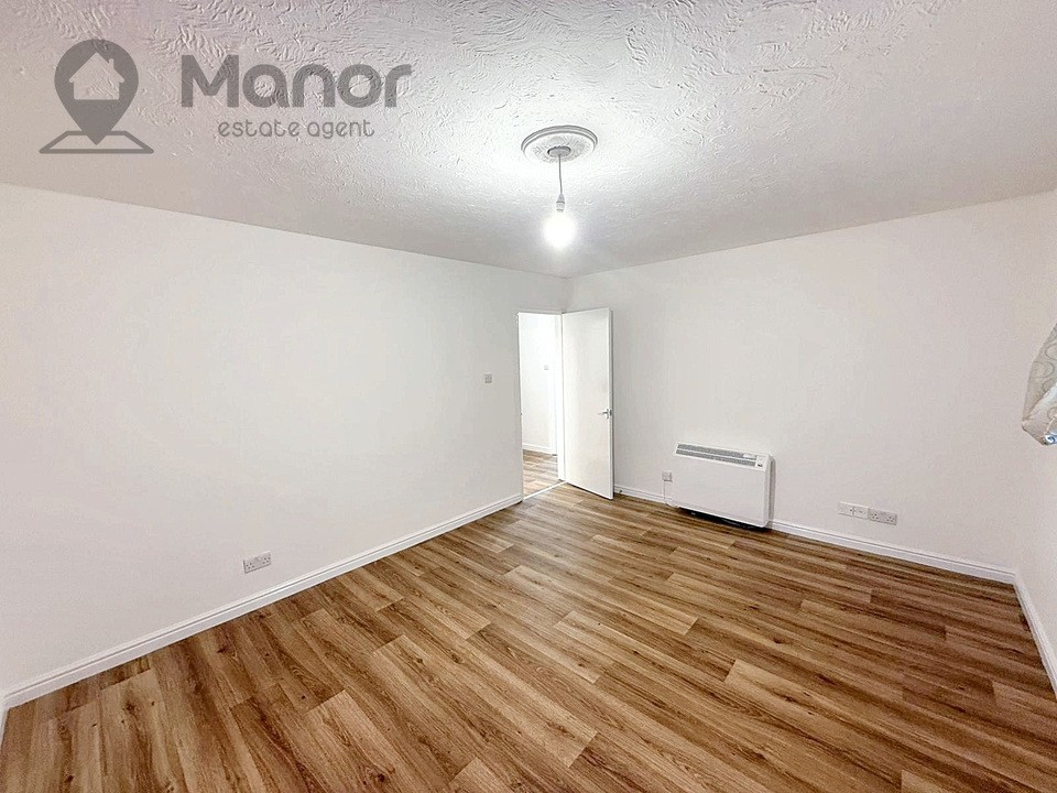 Rose Court, Bluebell Way, Ilford, IG1 2LN image 14