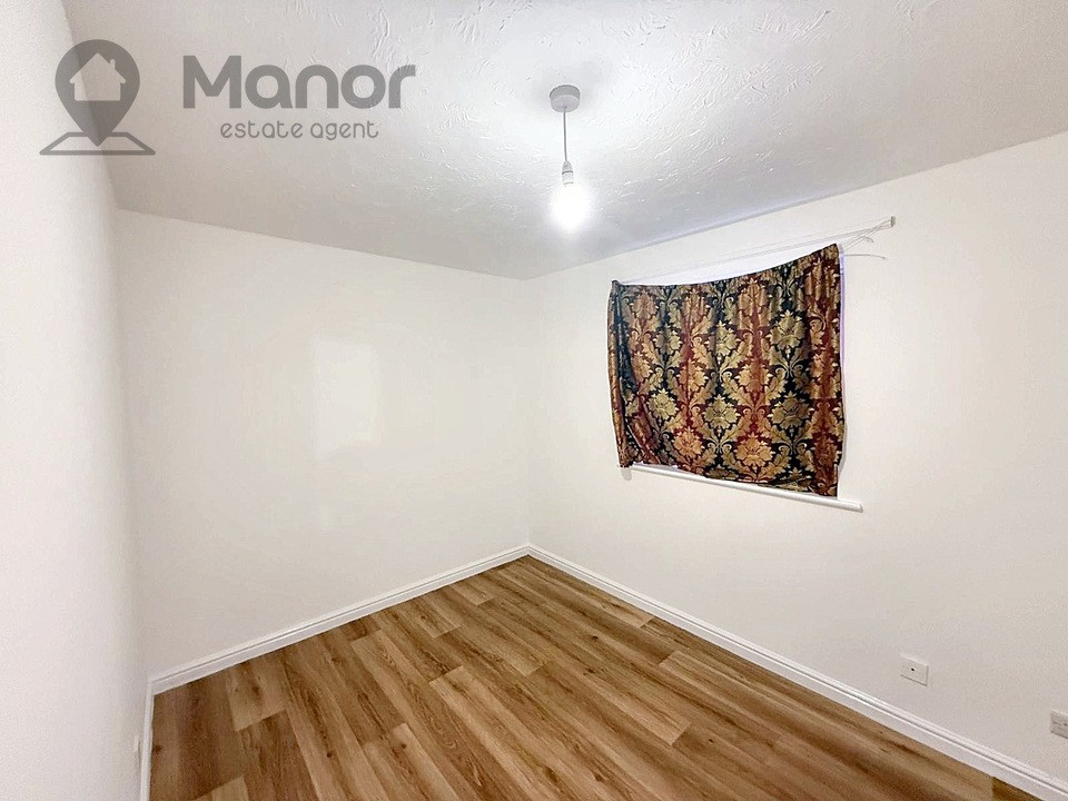 Rose Court, Bluebell Way, Ilford, IG1 2LN image 5