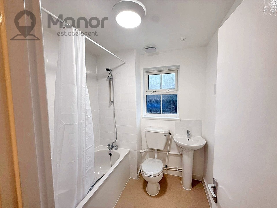 Rose Court, Bluebell Way, Ilford, IG1 2LN image 8