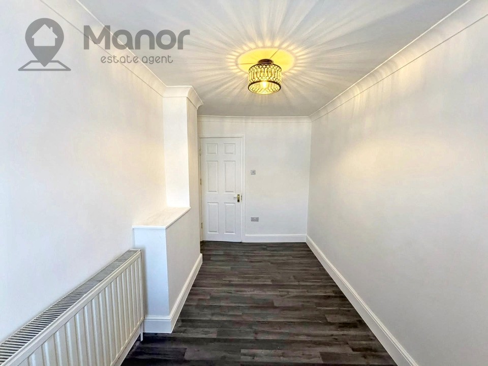 Cardinal Drive, Hainault, IG6 2SJ image 25