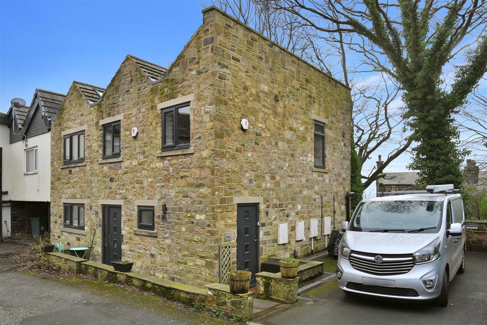 Town Street, Rawdon, Leeds image 1