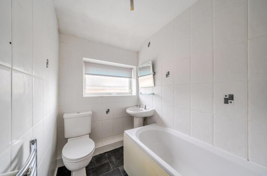 West End Lane, Horsforth, Leeds image 13
