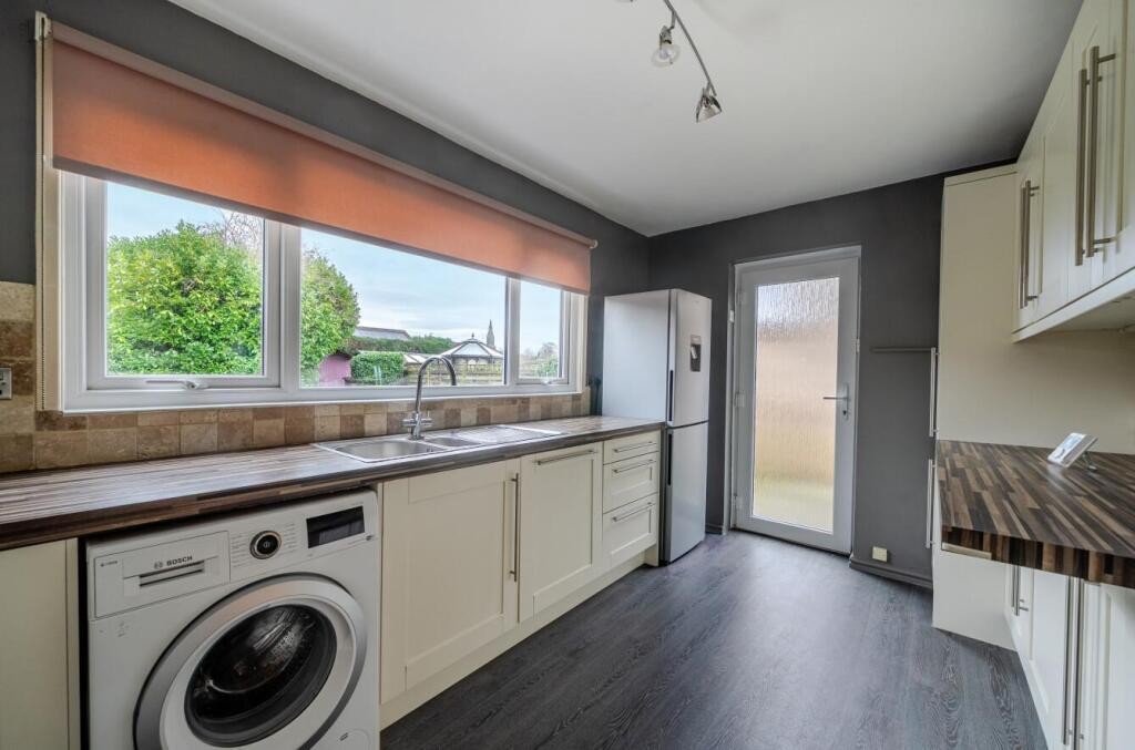 West End Lane, Horsforth, Leeds image 6